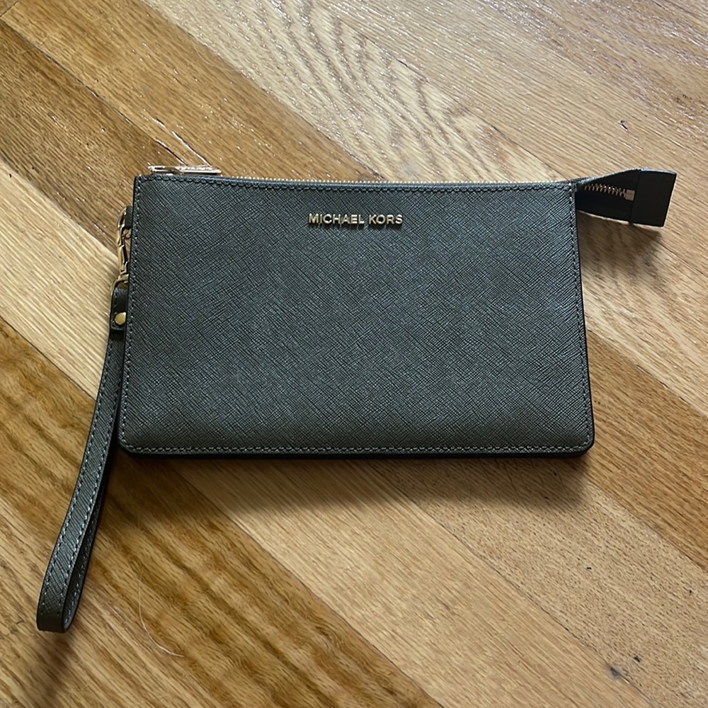 Michael Kors olive green wristlet